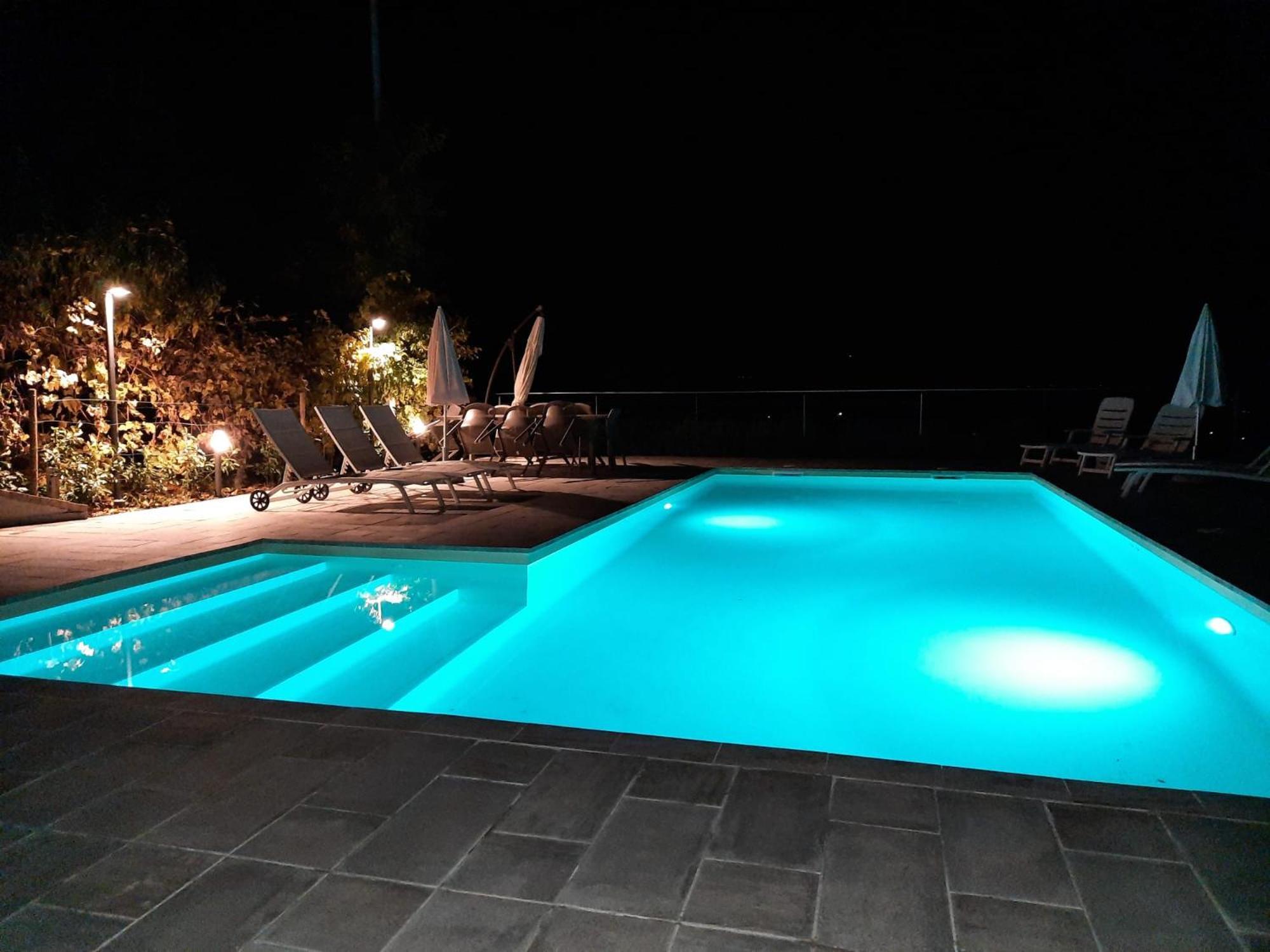 Il Volo, Piscina E Wellness Holiday home
